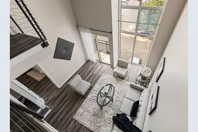 2121 S Kinnickinnic Ave #110, Milwaukee, WI 53207 - Photo 9