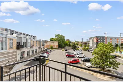 2121 S Kinnickinnic Ave #110, Milwaukee, WI 53207 - Photo 11