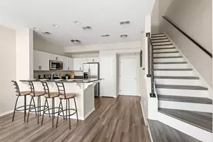 2121 S Kinnickinnic Ave, Milwaukee, WI 53207 - Photo 5