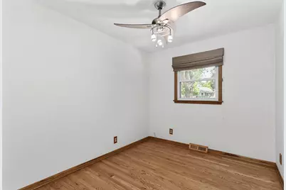 205  Marguerite Ct, Mayville, WI 53050 - Photo 37