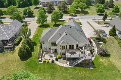 W172N7810  Shady Ln, Menomonee Falls, WI 53051 - Photo 61