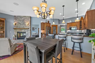 W172N7810  Shady Ln, Menomonee Falls, WI 53051 - Photo 23
