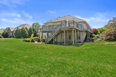 W172N7810  Shady Ln, Menomonee Falls, WI 53051 - Photo 11