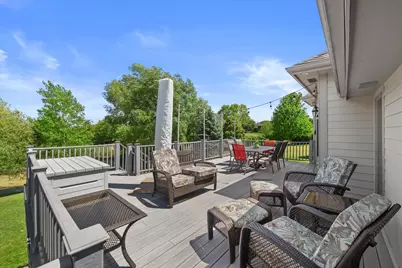 W172N7810  Shady Ln, Menomonee Falls, WI 53051 - Photo 5