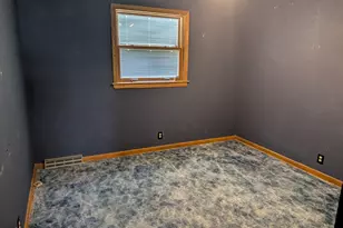 W148N8147 University Dr, Menomonee Falls, WI 53051 - Photo 13