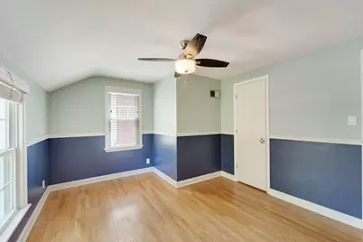 5639 N Bay Ridge Ave, Whitefish Bay, WI 53217 - Photo 13