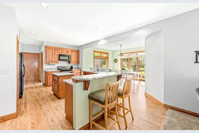 N29W26152  Coachman Dr, Pewaukee, WI 53072 - Photo 19