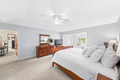 N29W26152  Coachman Dr, Pewaukee, WI 53072 - Photo 41
