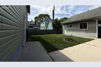 1244  Trimberger Ct, Sheboygan, WI 53081 - Photo 21