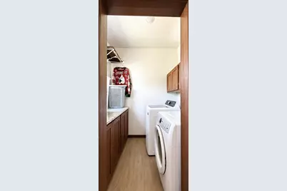 1244  Trimberger Ct, Sheboygan, WI 53081 - Photo 11