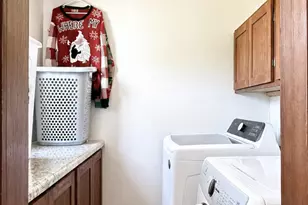 1244 Trimberger Ct, Sheboygan, WI 53081 - Photo 11
