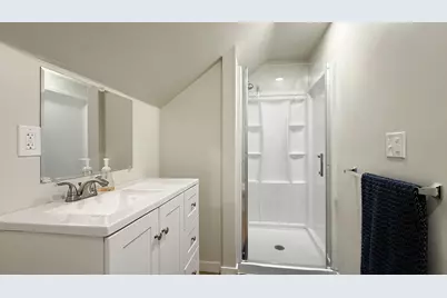 1244  Trimberger Ct, Sheboygan, WI 53081 - Photo 13