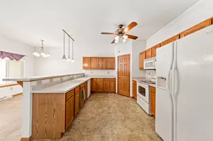 331 Lauren Ln, Watertown, WI 53094 - Photo 11