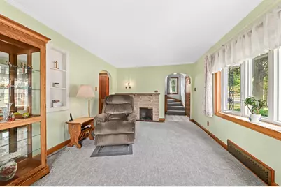 2872 S 92 St, West Allis, WI 53227 - Photo 5