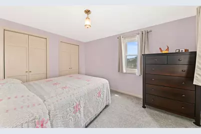 2872 S 92 St, West Allis, WI 53227 - Photo 13