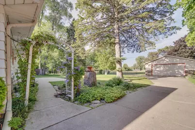 7833  5th Ave, Kenosha, WI 53143 - Photo 13