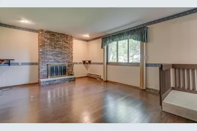 7833  5th Ave, Kenosha, WI 53143 - Photo 5