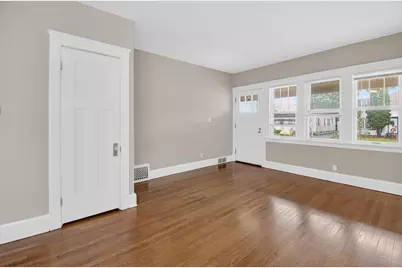 2335  Olive St, Racine, WI 53403 - Photo 5