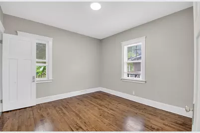 2335  Olive St, Racine, WI 53403 - Photo 9