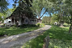 9461 River Rd, Pleasant Prairie, WI 53158 - Photo 1