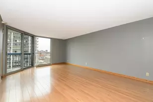 1660 N Prospect Ave, Milwaukee, WI 53202 - Photo 7