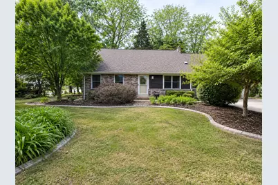 N84W18027  Menomonee Ave, Menomonee Falls, WI 53051 - Photo 1