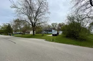 N98W16351 Concord Rd, Germantown, WI 53022 - Photo 1