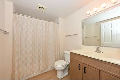 100 E Main St #127, Waukesha, WI 53186 - Photo 9