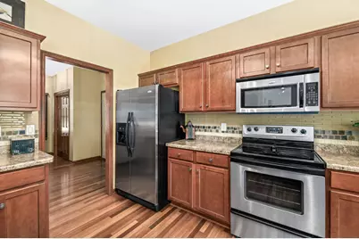 6305  Cedarhedge Dr, Racine, WI 53406 - Photo 29