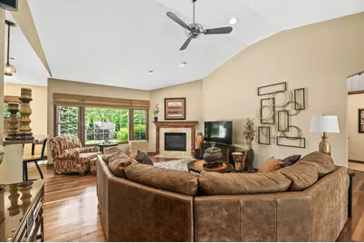 6305  Cedarhedge Dr, Racine, WI 53406 - Photo 19