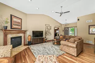 6305 Cedarhedge Dr, Racine, WI 53406 - Photo 21
