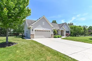 6305 Cedarhedge Dr, Racine, WI 53406 - Photo 7