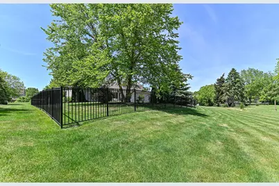 6305  Cedarhedge Dr, Racine, WI 53406 - Photo 15
