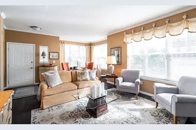 3870 S Lake Dr #1102, Saint Francis, WI 53235 - Photo 21