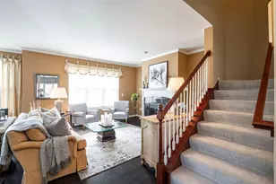 3870 S Lake Dr, Saint Francis, WI 53235 - Photo 25
