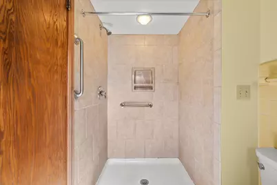 N87W15765  Belleview Blvd, Menomonee Falls, WI 53051 - Photo 23