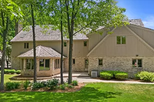20750 Lincolnshire Ct, Brookfield, WI 53045 - Photo 27