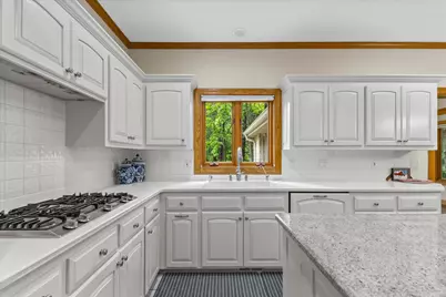 20750  Lincolnshire Ct, Brookfield, WI 53045 - Photo 61