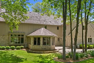 20750 Lincolnshire Ct, Brookfield, WI 53045 - Photo 37