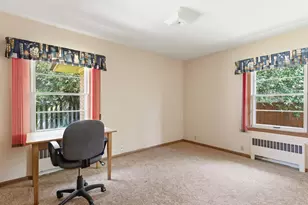 1127 Lincoln Blvd, Manitowoc, WI 54220 - Photo 29