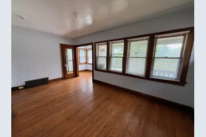 3357 N 20th St, Milwaukee, WI 53206 - Photo 7
