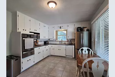 N102W15320  Venus Ct, Germantown, WI 53022 - Photo 3