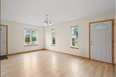 6350  12th Ave, Kenosha, WI 53143 - Photo 11