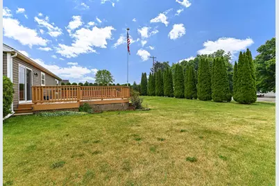 1063  Pheasant Dr, Genoa City, WI 53128 - Photo 39