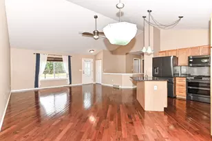 1063 Pheasant Dr, Genoa City, WI 53128 - Photo 11