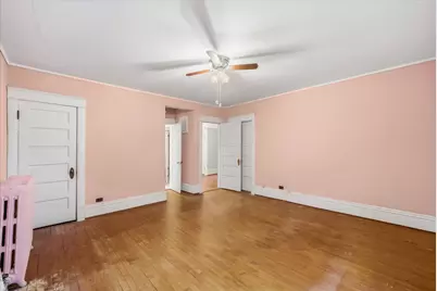 924 W Grand Ave, Port Washington, WI 53074 - Photo 31