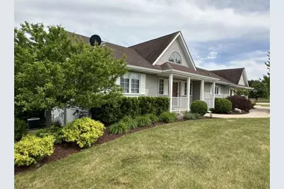 8651  Fieldstone Ct, Burlington, WI 53105 - Photo 17