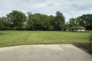 8651 Fieldstone Ct, Burlington, WI 53105 - Photo 19