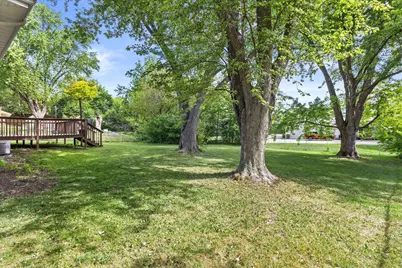 612  Lee Ct, Waukesha, WI 53186 - Photo 27