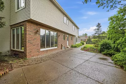 4100 S 119th St, Greenfield, WI 53228 - Photo 19